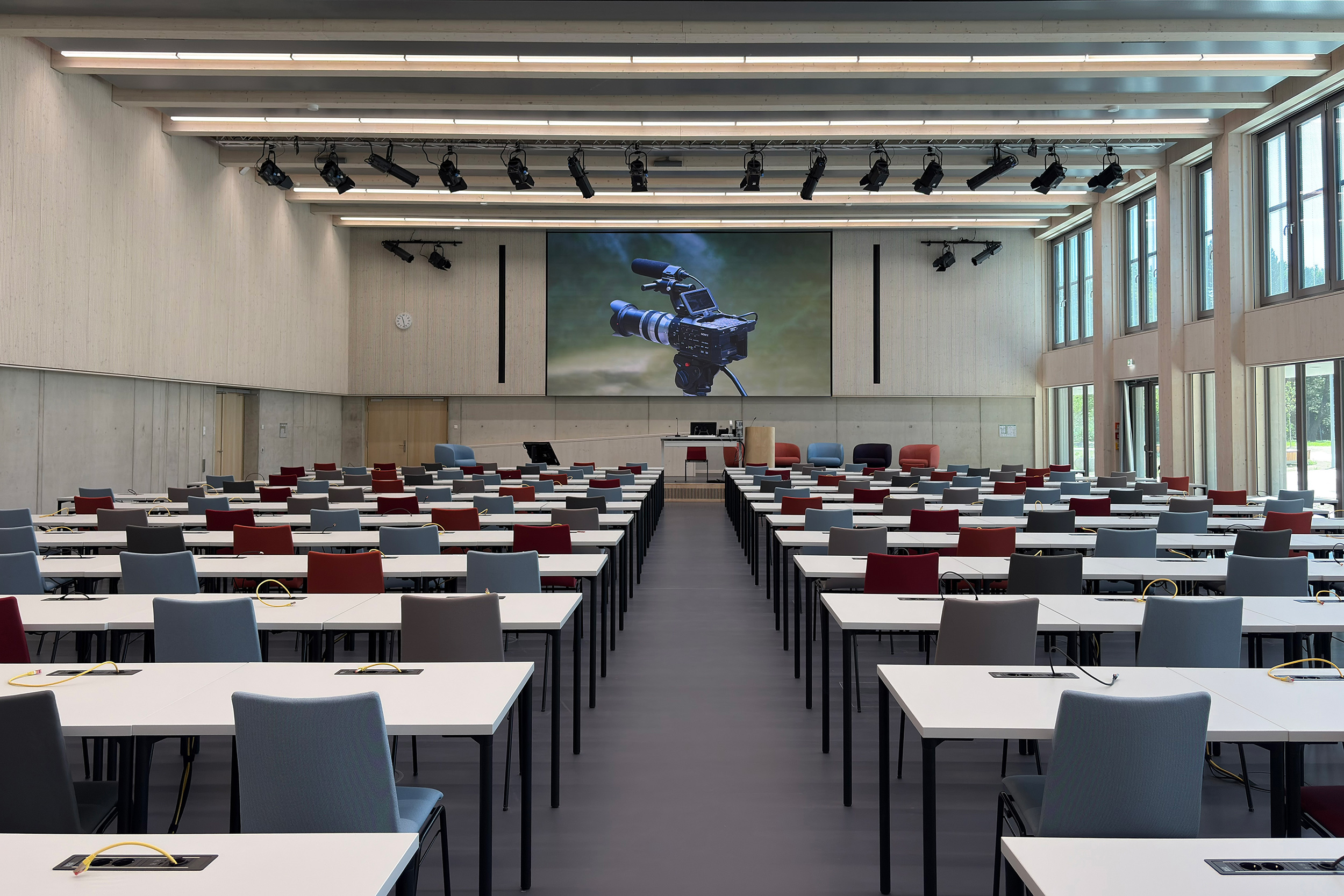 Medientechnik in der Zollhochschule